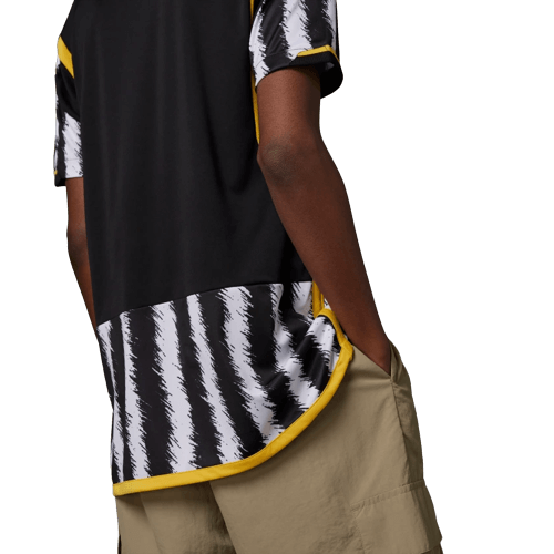 Camisa Juventus Home 23/24 - Branca e Preta